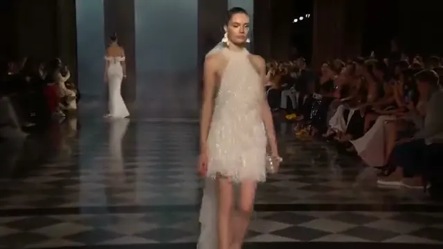 Milla Nova a la Barcelona Bridal Fashion Week